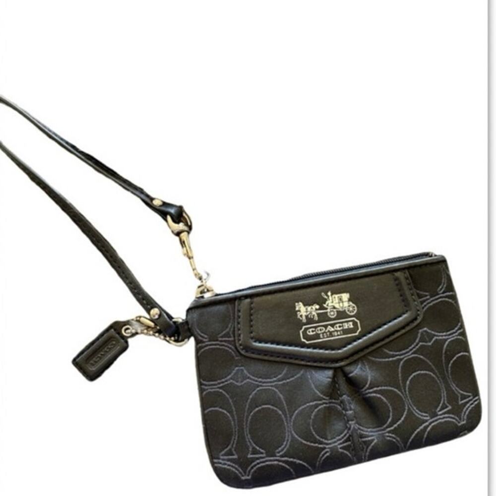 Coach Wristlet - Picture 1 of 1